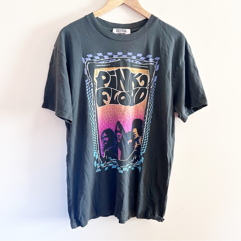 Daydreamer Rock and Roll Hall of Fame Pink Floyd tee shirt